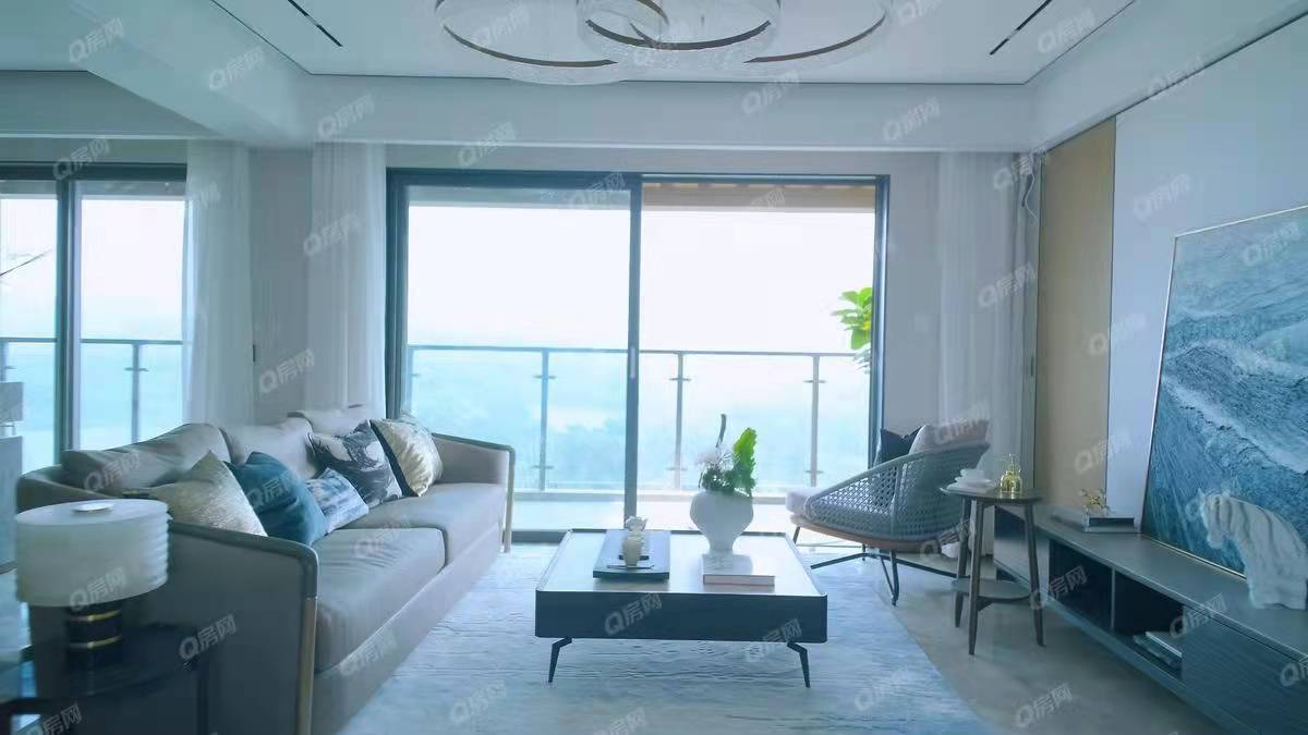 富基云山湖鏡，悅湖花園-均價31000元/平