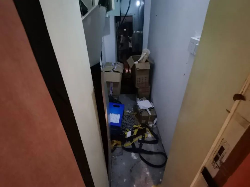 此前該地區(qū)有萬(wàn)家燈火北四環(huán)店