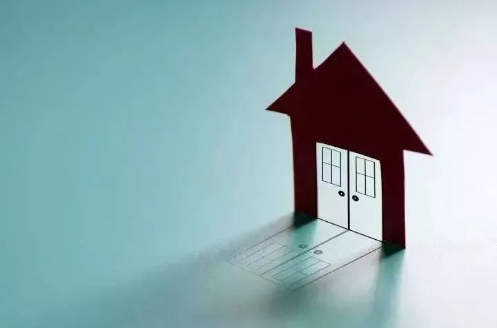 畢竟法院將已出售的房子進行拍賣