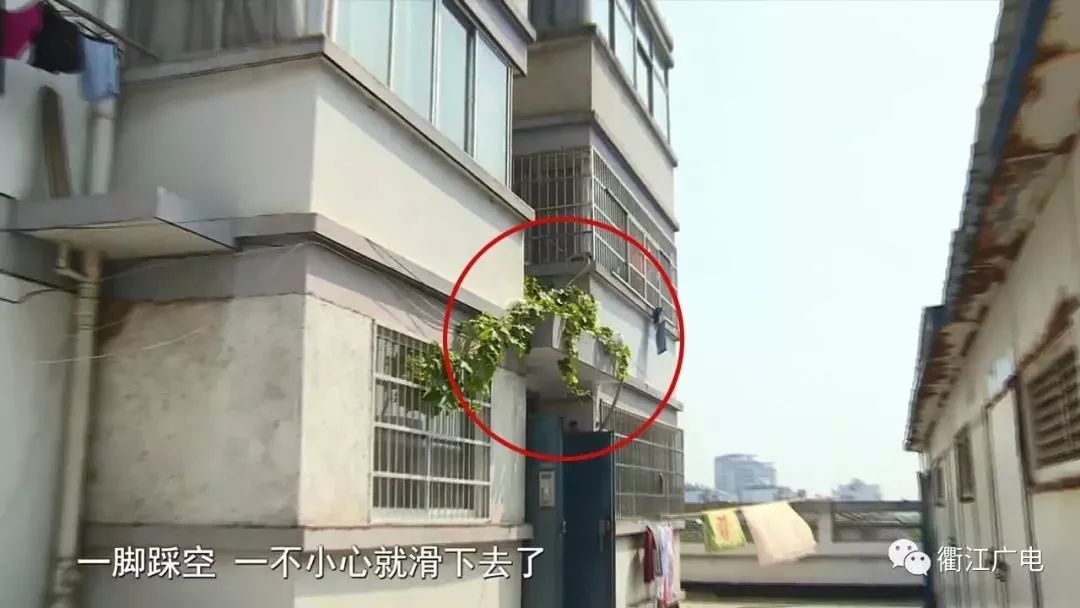 小區里的住戶以前都是一個村子里的街坊