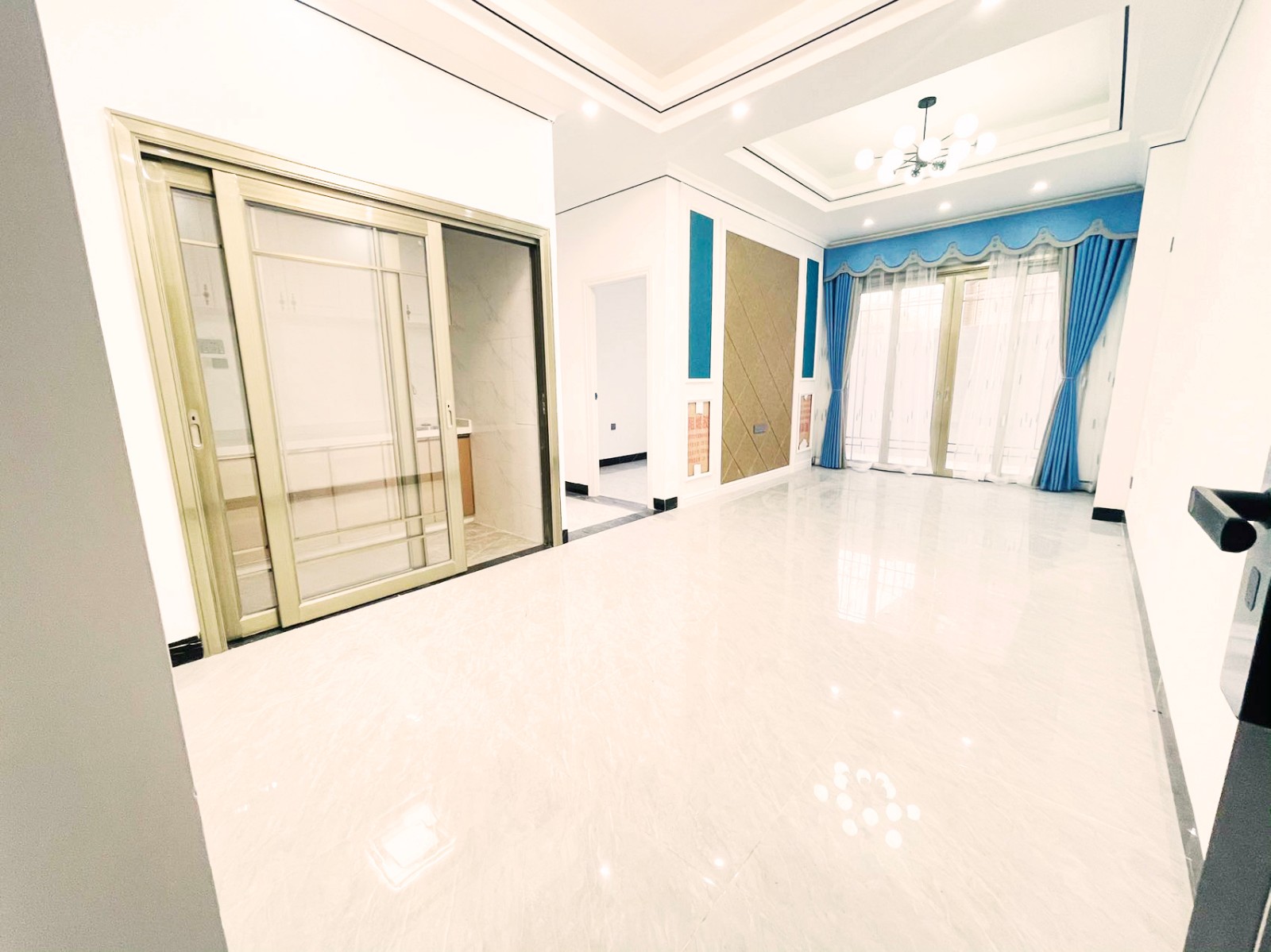 深圳龍華小產(chǎn)權(quán)房|龍勝學府103戶型