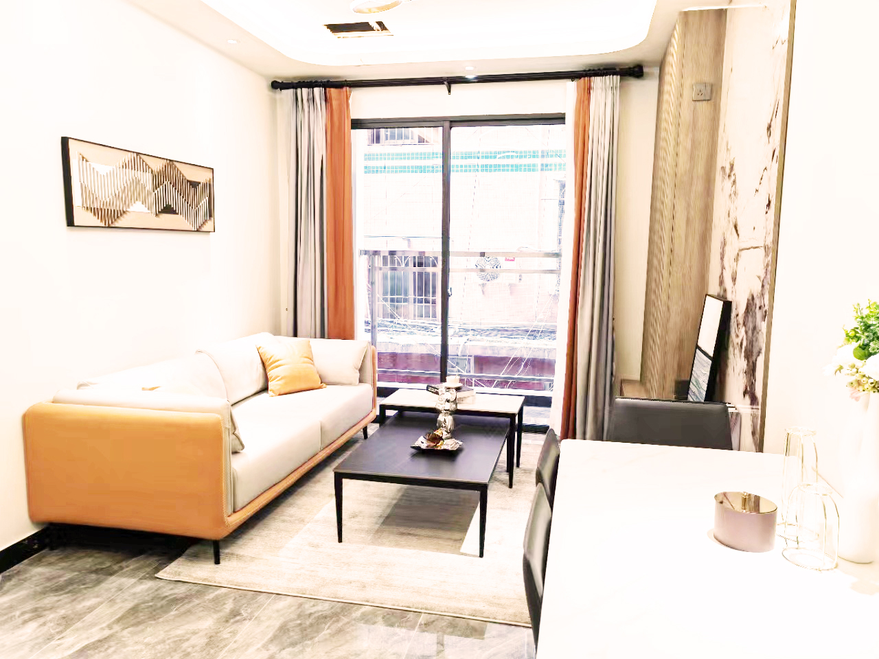 深圳龍崗小產權房|愛聯(lián)明庭