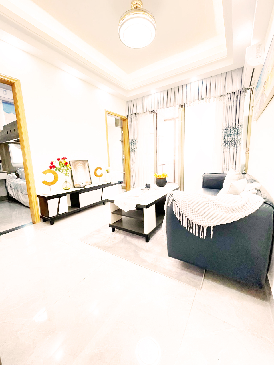 深圳石巖小產權房|云創大廈  68萬/套