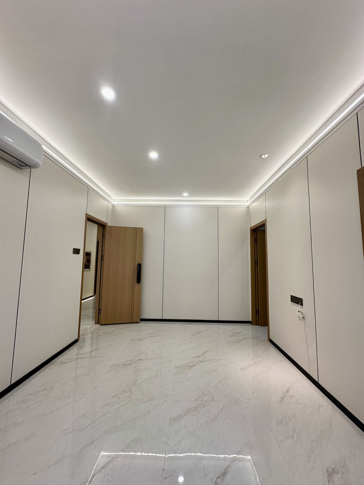 東莞長安 龍?zhí)列麓逍卤P